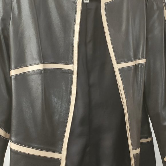 DANIER COUTURE BROWN SOFT LEATHER JACKET, SIZE SMALL - Picture 4 of 11